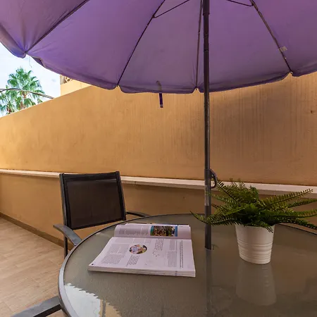 Acapulco Hotel *