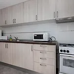 Acapulco Hotel *
