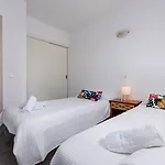 Hotel Acapulco *