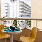Hotel Acapulco *
